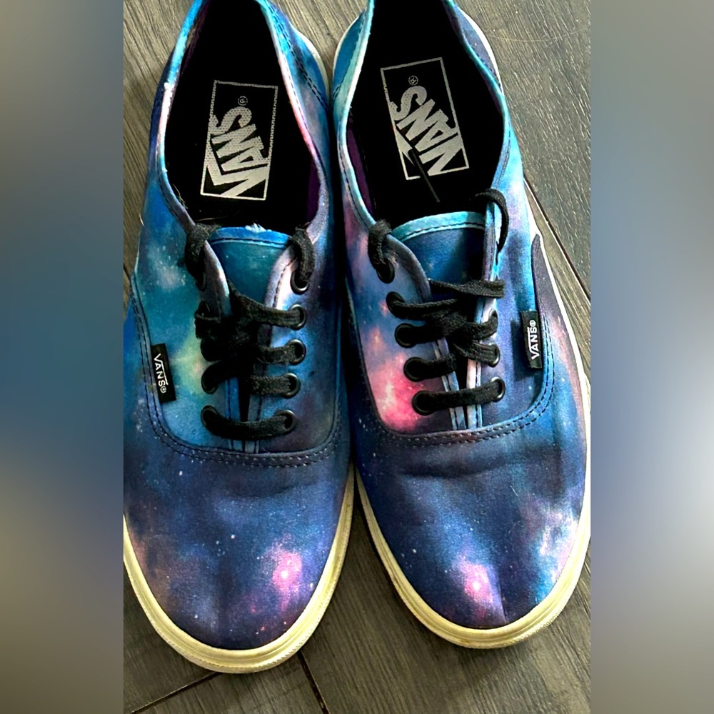 VANS off the wall galaxy design womens size 7 sneakers